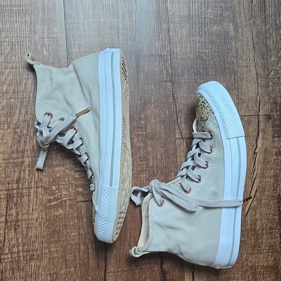 Converse Chuck Taylor All Star Hi-Top Sneakers – Papyrus/White/Dolphin Snakeskin - Picture 4 of 7
